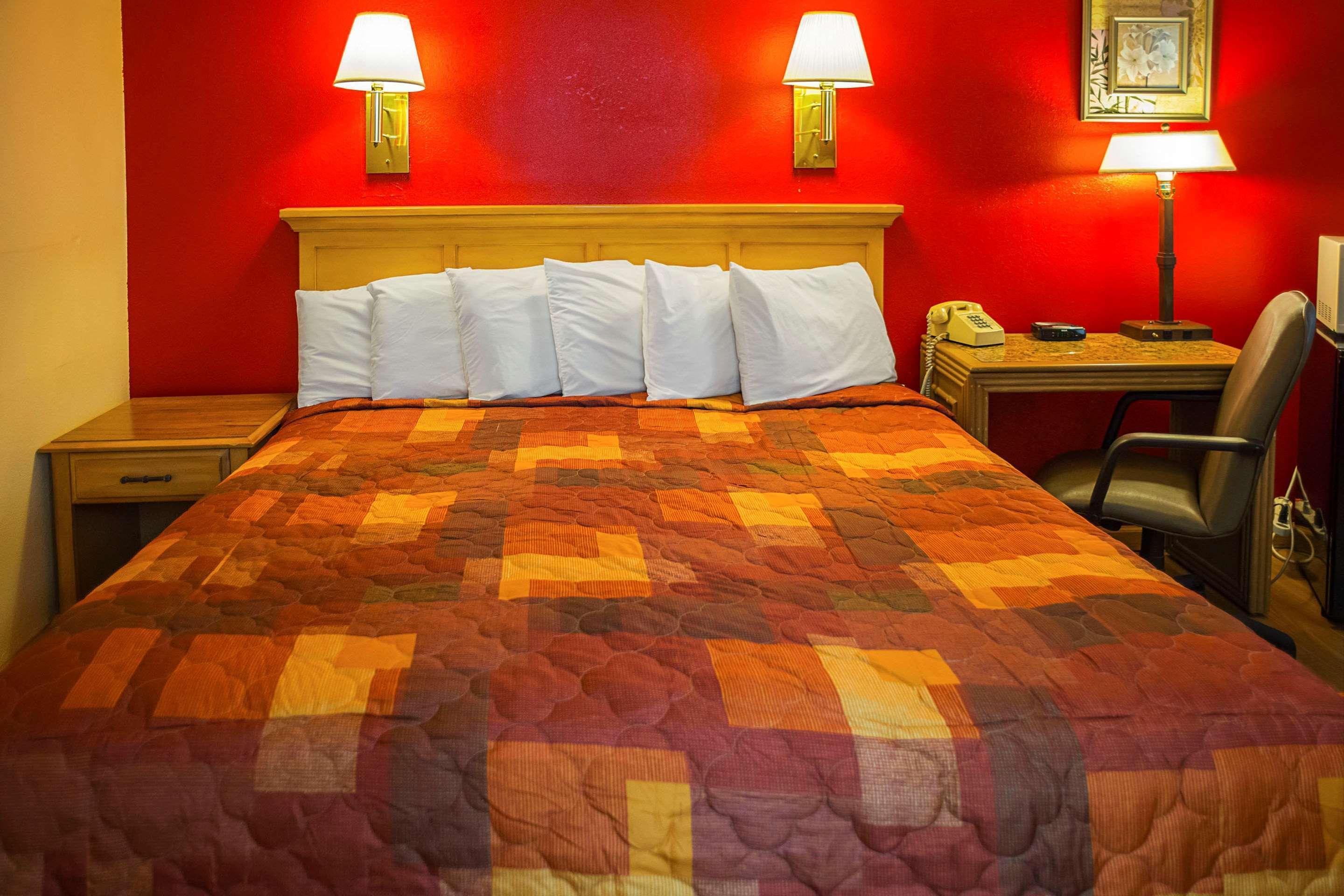Rodeway Inn Buffalo Exterior foto